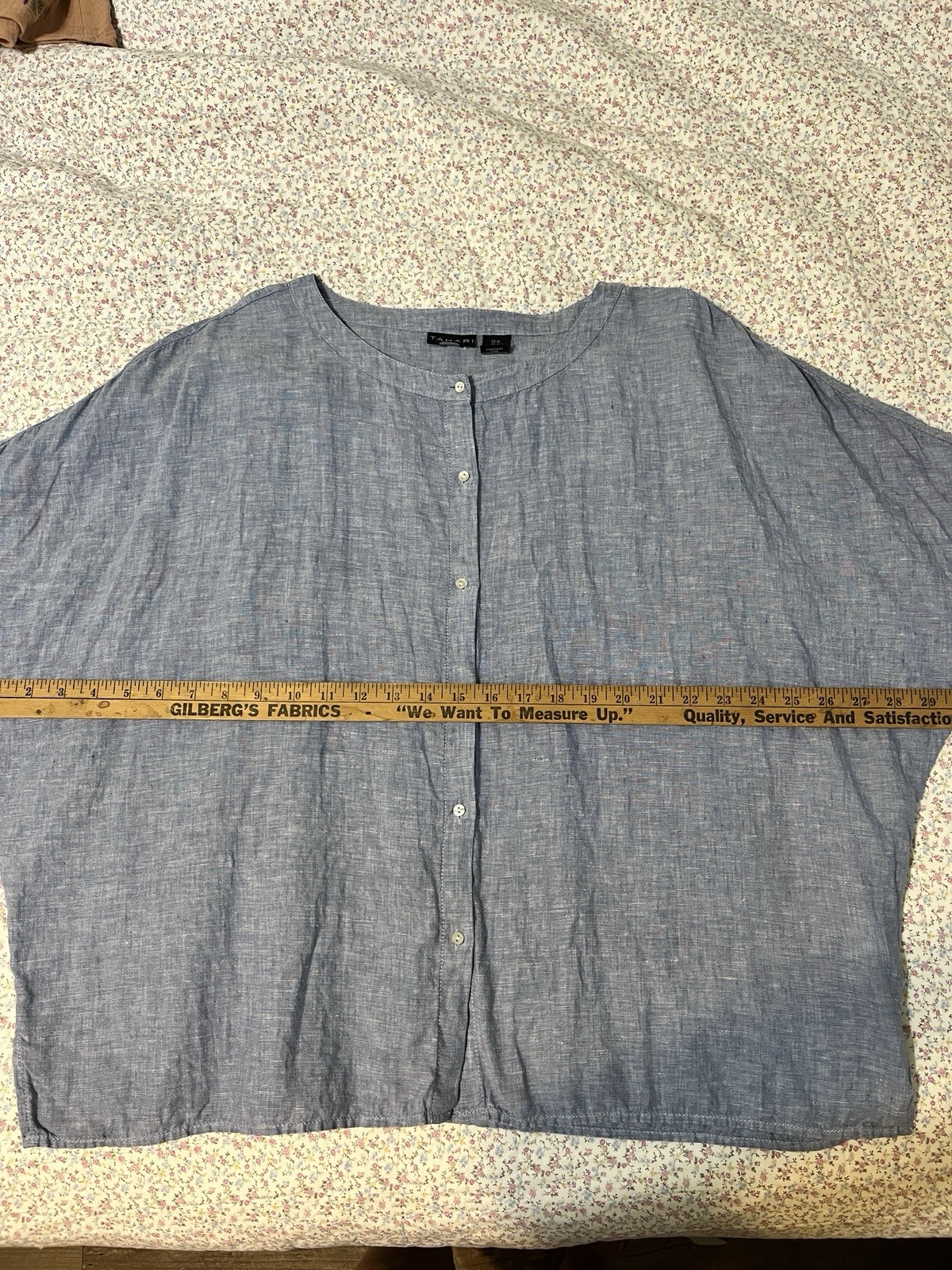 Tahari blue 100% linen button-up short sleeve blouse, relaxed, boxy size M