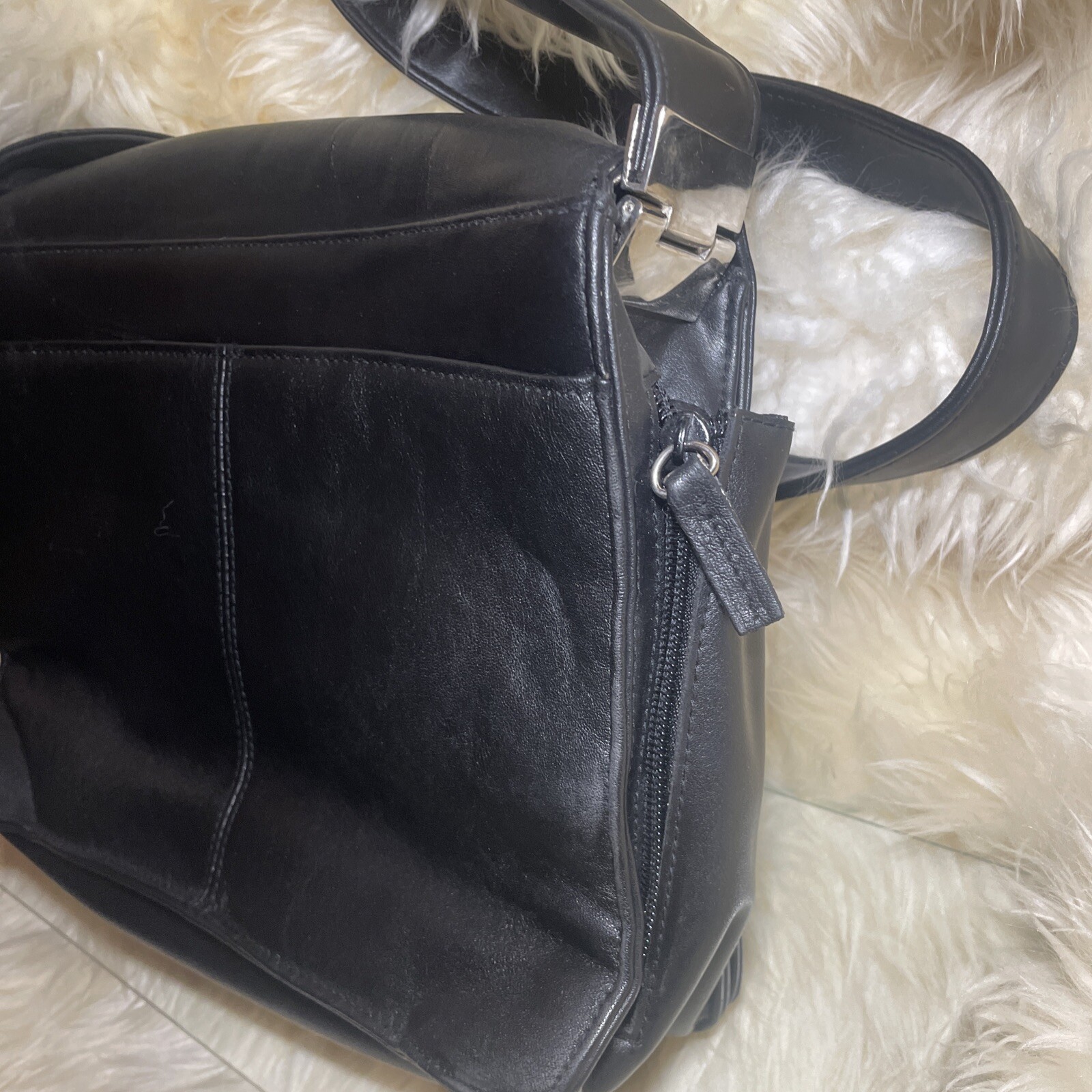 Worthington Black Bag 10x7x3 Classic Basic Zipper Side Pocket NEW w Out Tags