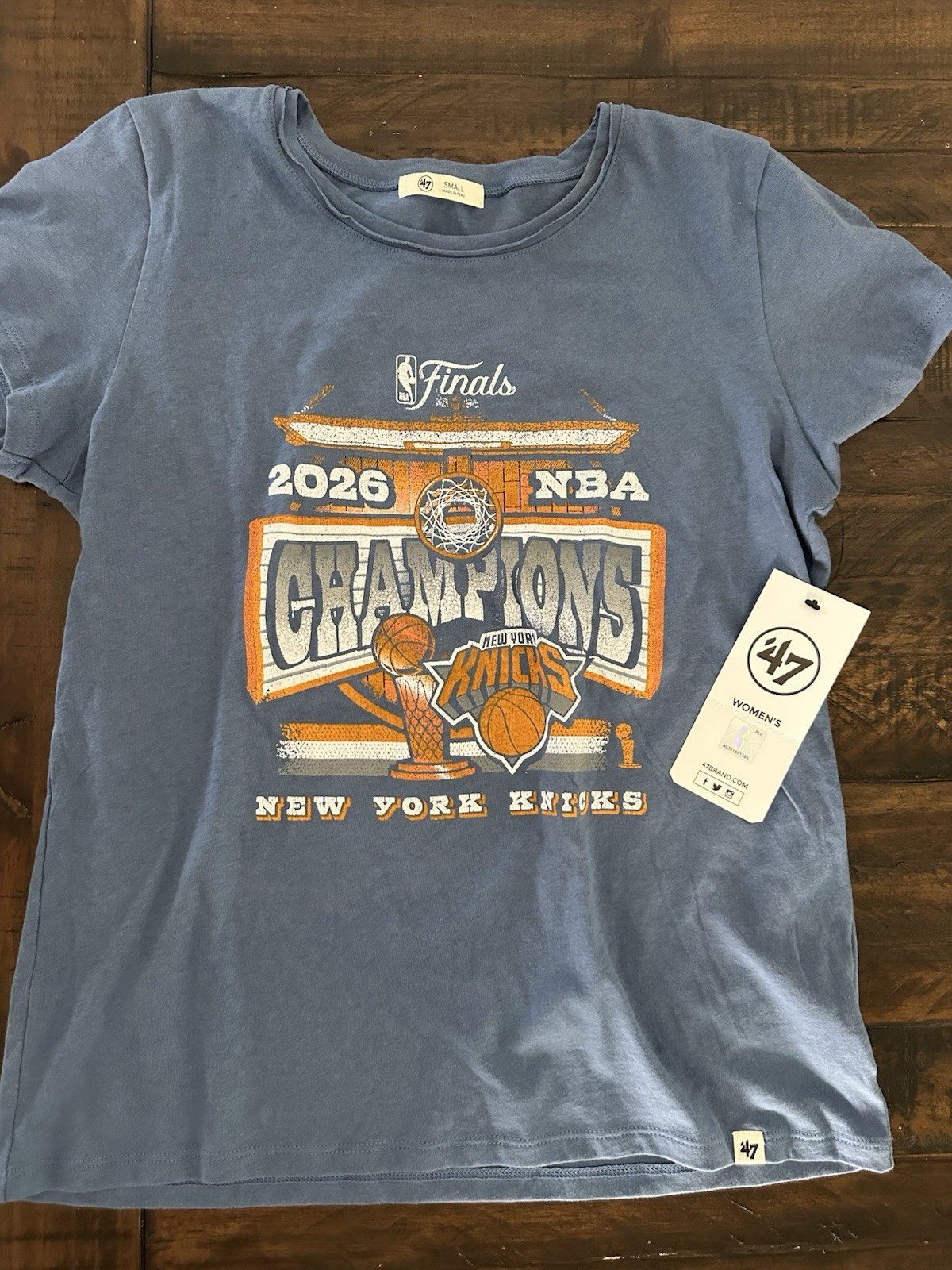 NY Knicks t shirt Women’s Championship Size Small 47 Brand