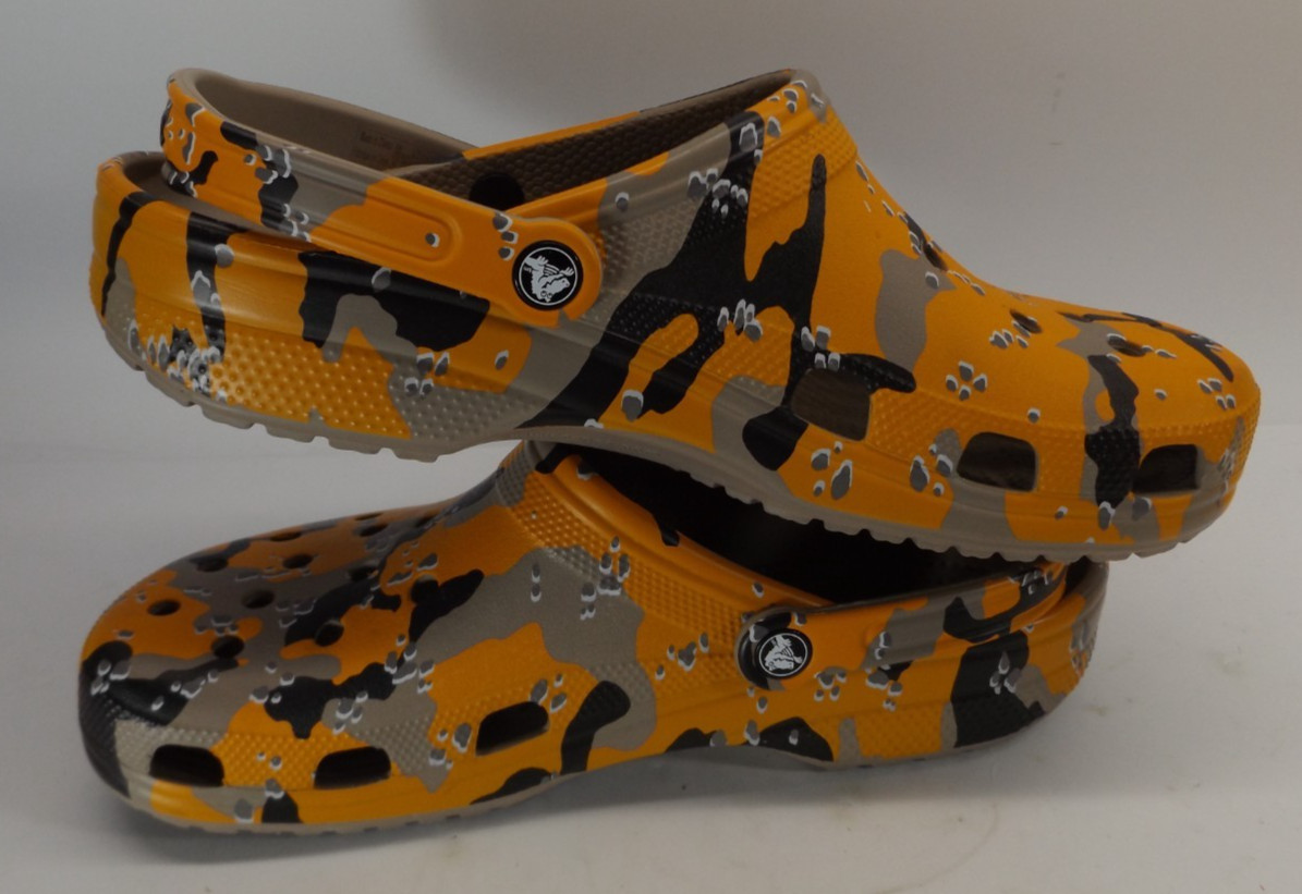Mens 13 Crocs Classic Clog Shoes Duck Camo Classic Orange Tan Black White