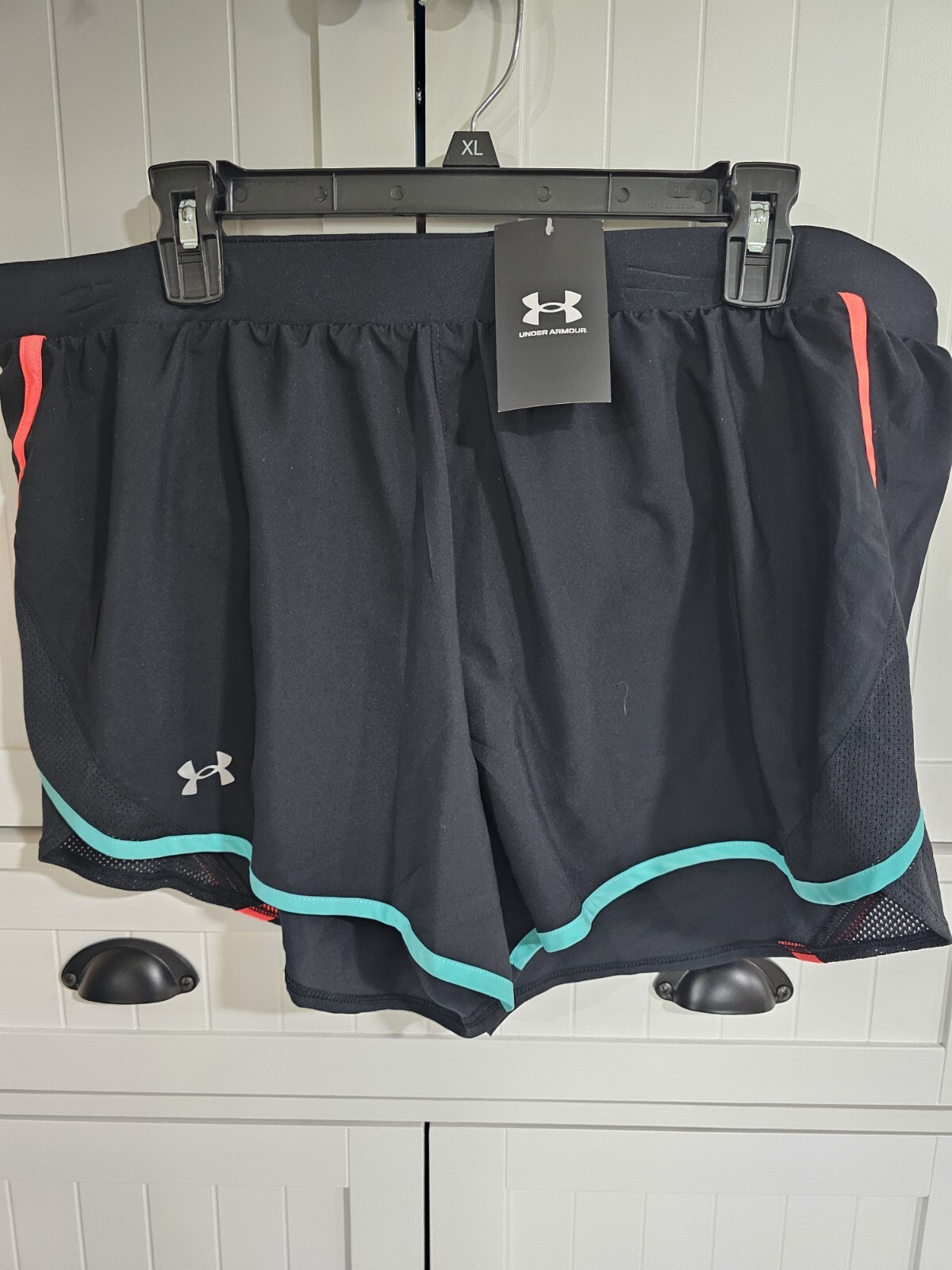 Womens Under Armour Running Shorts New Size 3X Black multi stripe