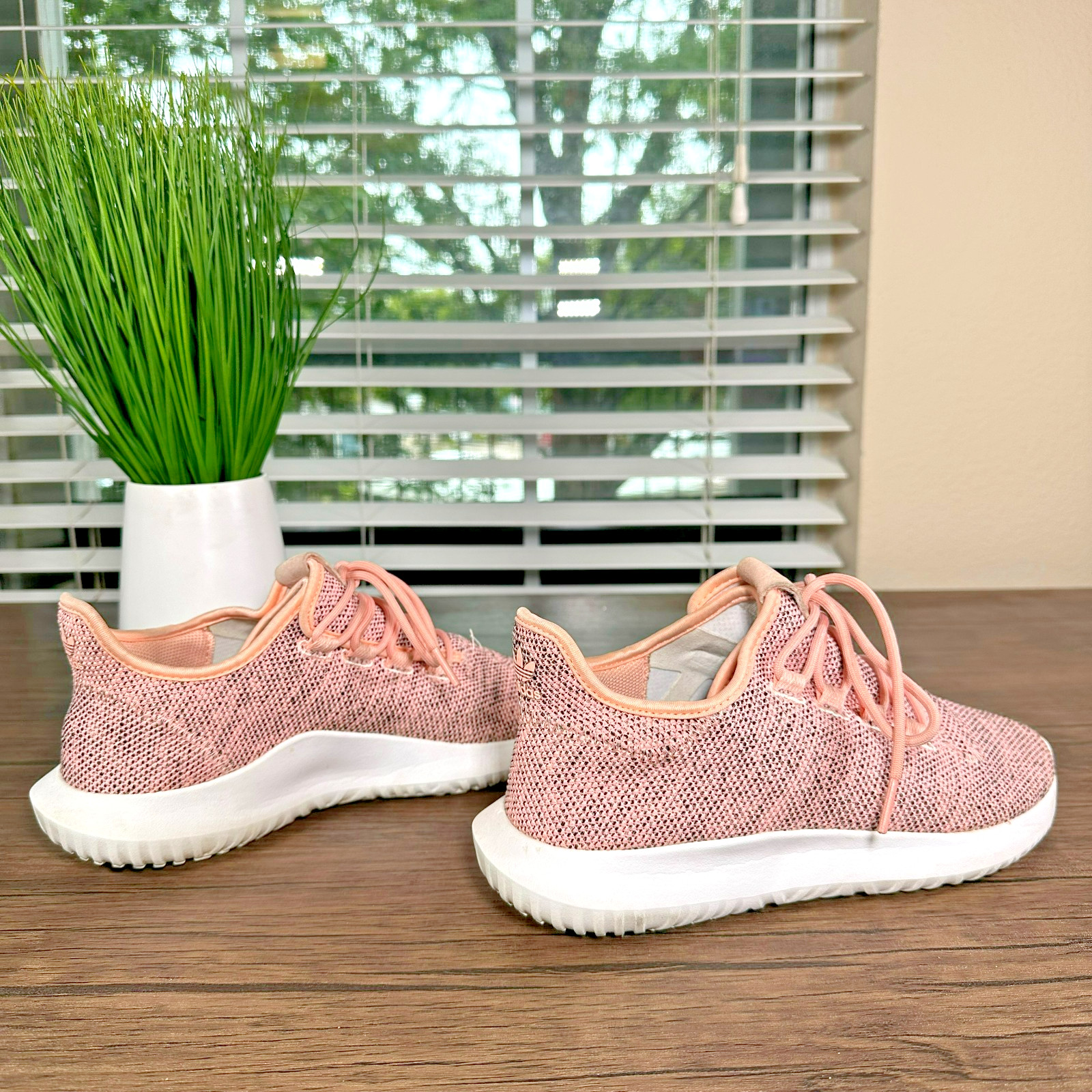 Adidas Tubular Shoes Womens 8.5 Shadow Pink Knit Lace Up Sneakers BB8871