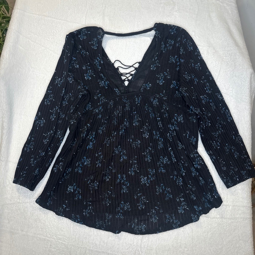 Prairie Boho Lucky Brand Black Blue Floral Crinkle Gauze Lace Up Peasant Top XL