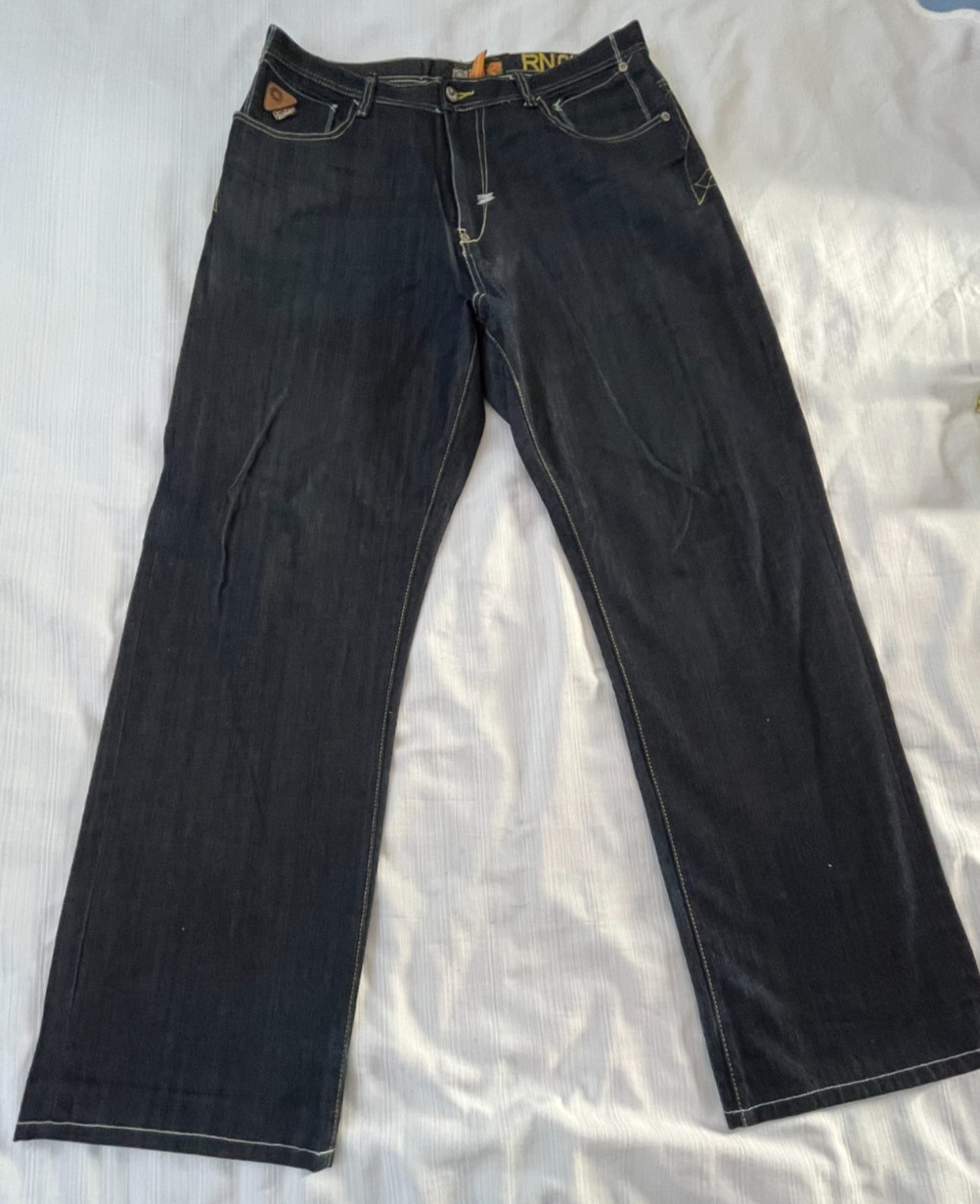 Akademiks Men’s Dark Blue Denim Jeans Size 38 Embroidery Two Tone Stitching ST45