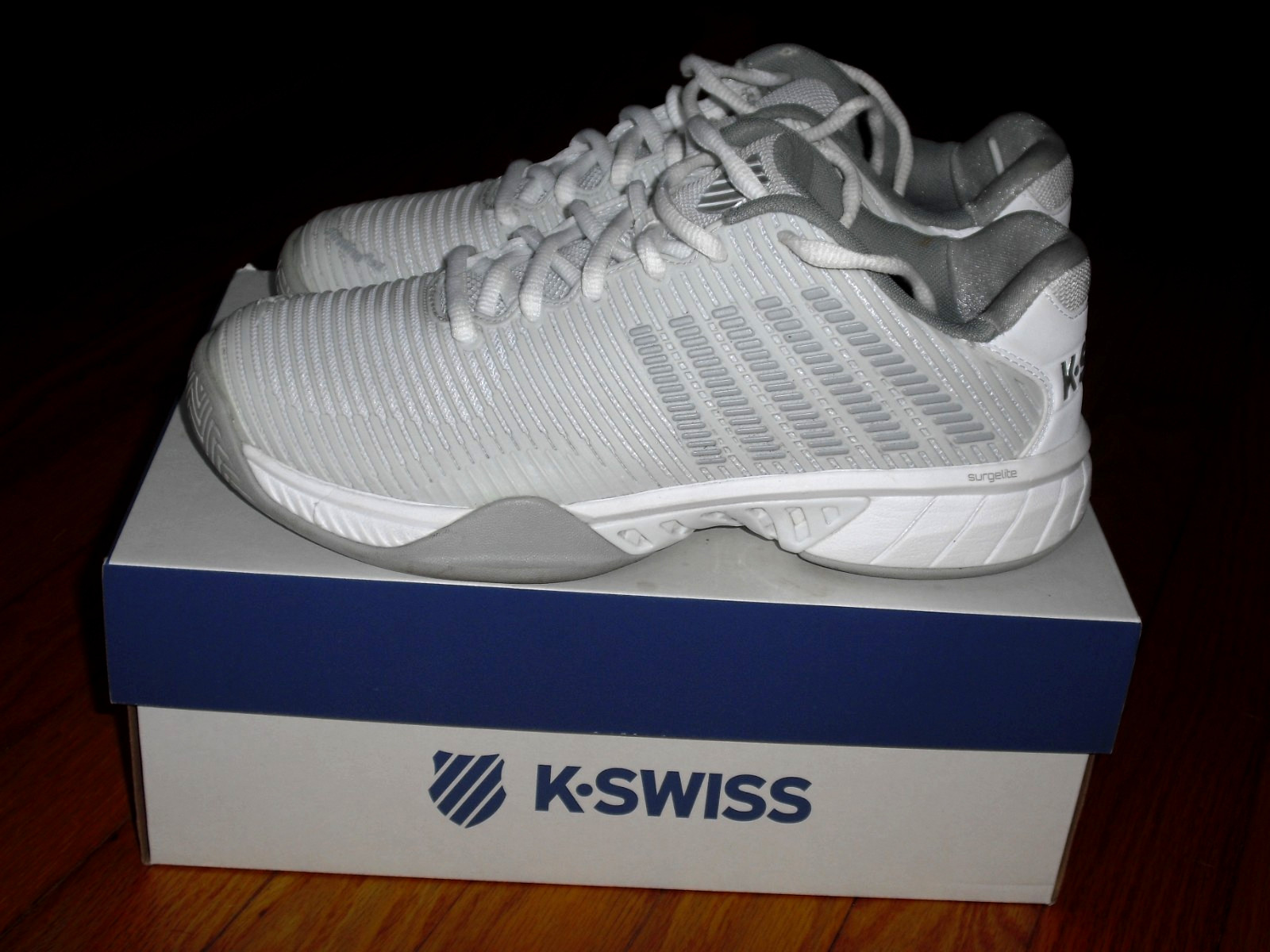 K-Swiss Women’s Hypercourt Express 2 tennis shoes Gray White Size 9 with box
