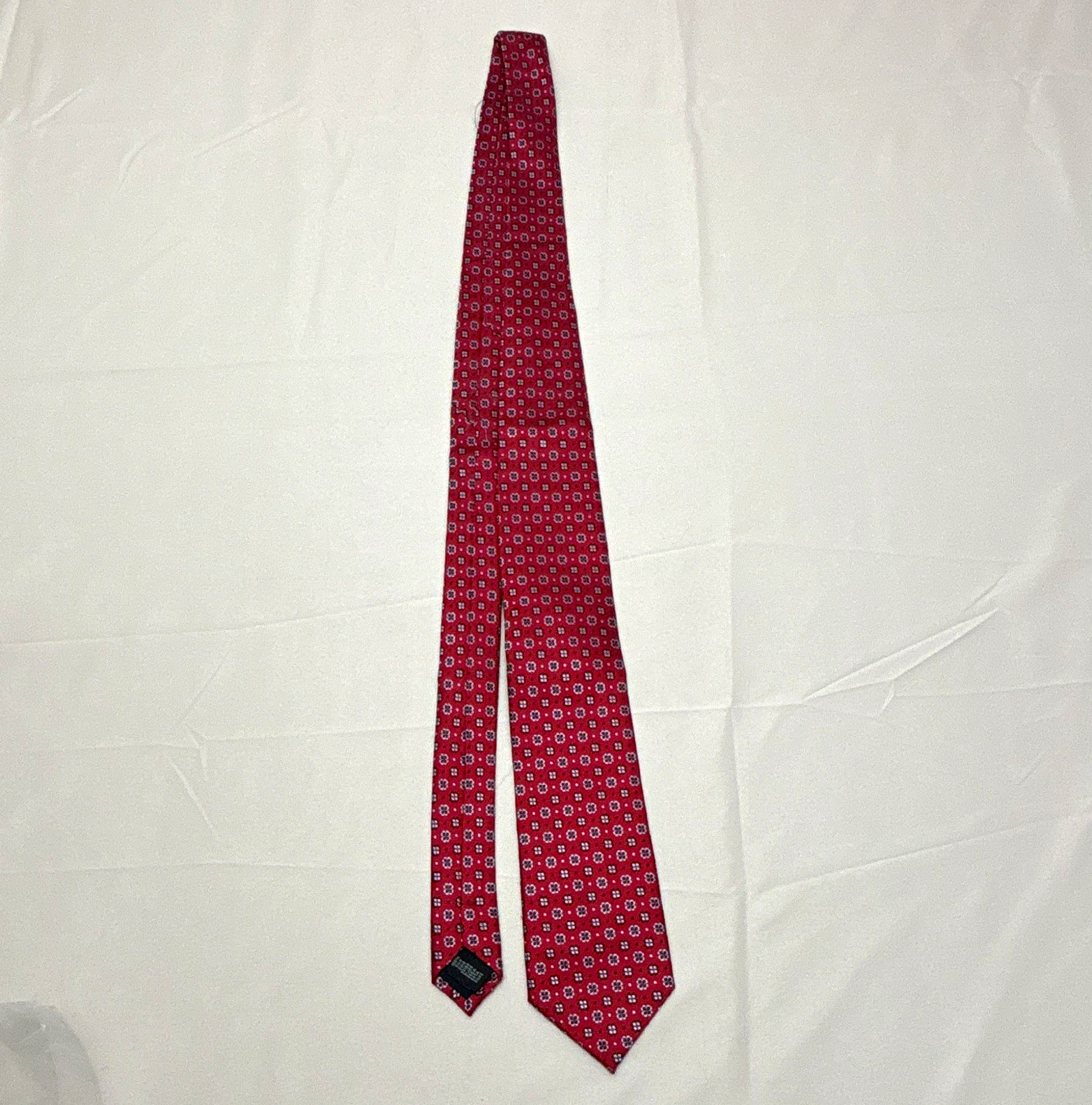 Alexandre London Savile Row 100% Silk Woven Red Floral Pattern Tie