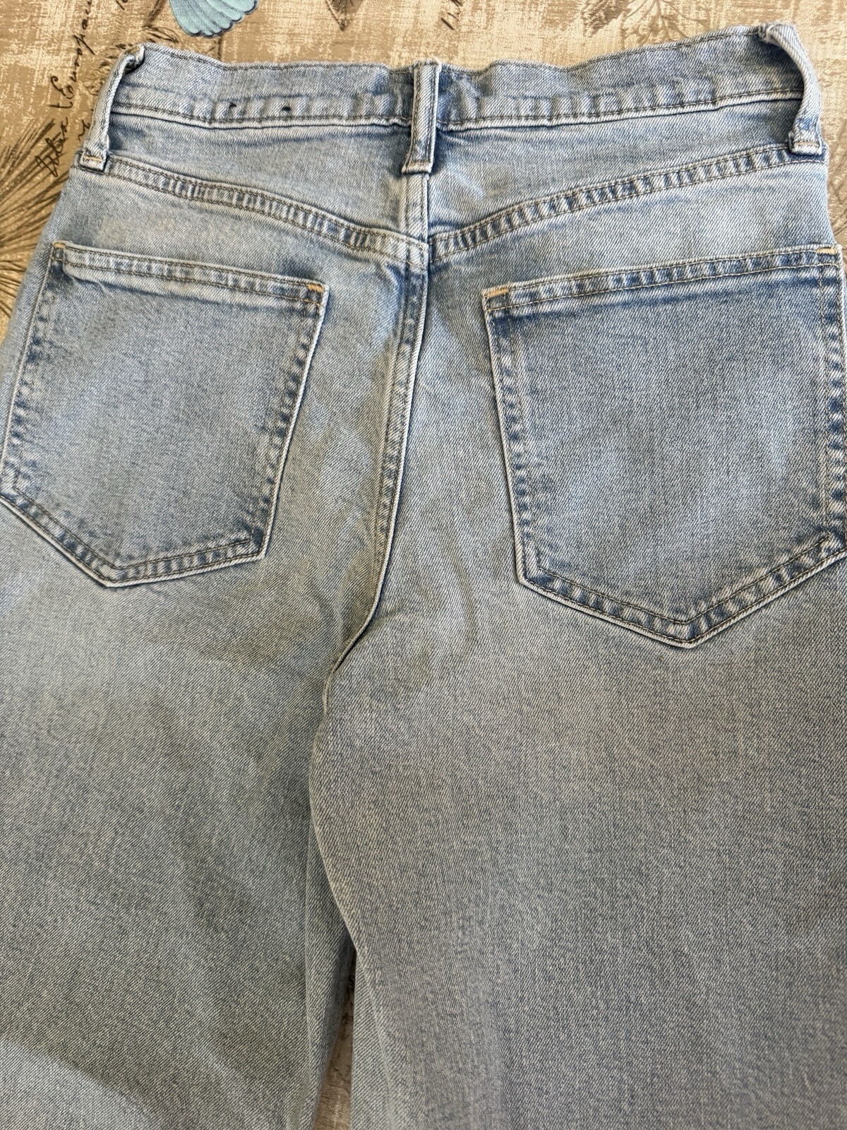 GAP High Rise Wide Leg Crop Jeans Size 2/26 R Light Wash Blue Denim
