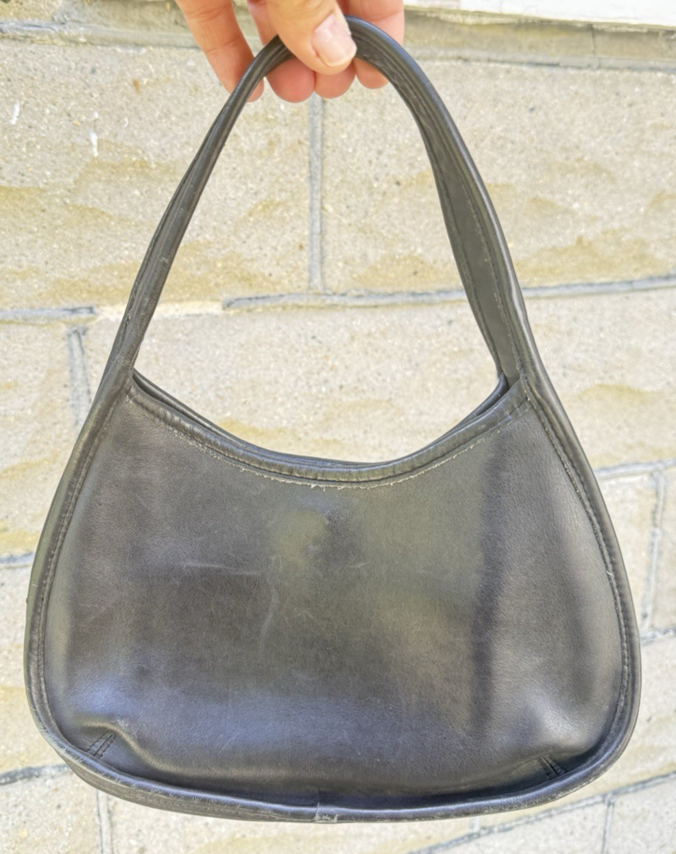 Coach 9027 Mini Small Ergo Black Leather Shoulder Bag 1990s Vintage Y2K Creed