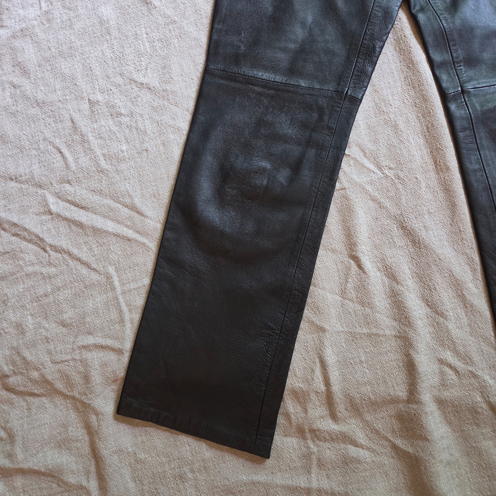 Vintage Y2K I.N.C. Straight Leg Black 100% Leather lining Pants Womens Size 4