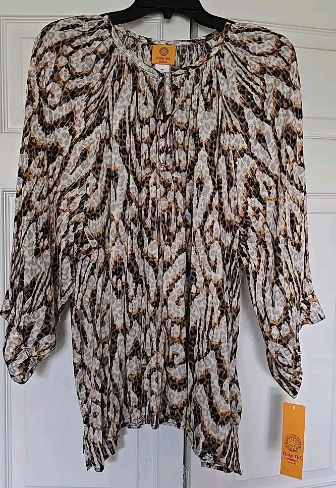 Ruby Rd. woman top SPOT ON Animal Print embellished Gray multi 2x NWT