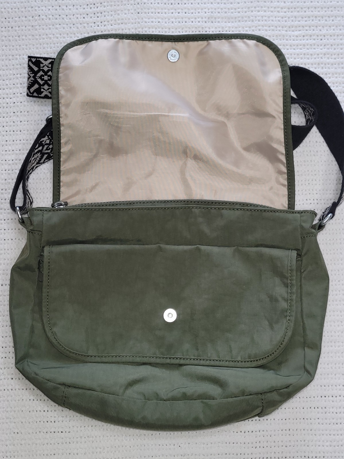 Kipling Women’s Brooklyn Go Shoulder Bag in jaded green nylon Approx 11″x9″