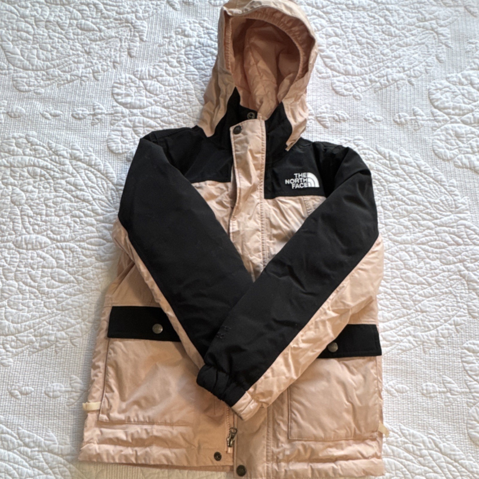 The North Face Girls L (7/8) Hooded Down Jacket Beige/Black Colorblock