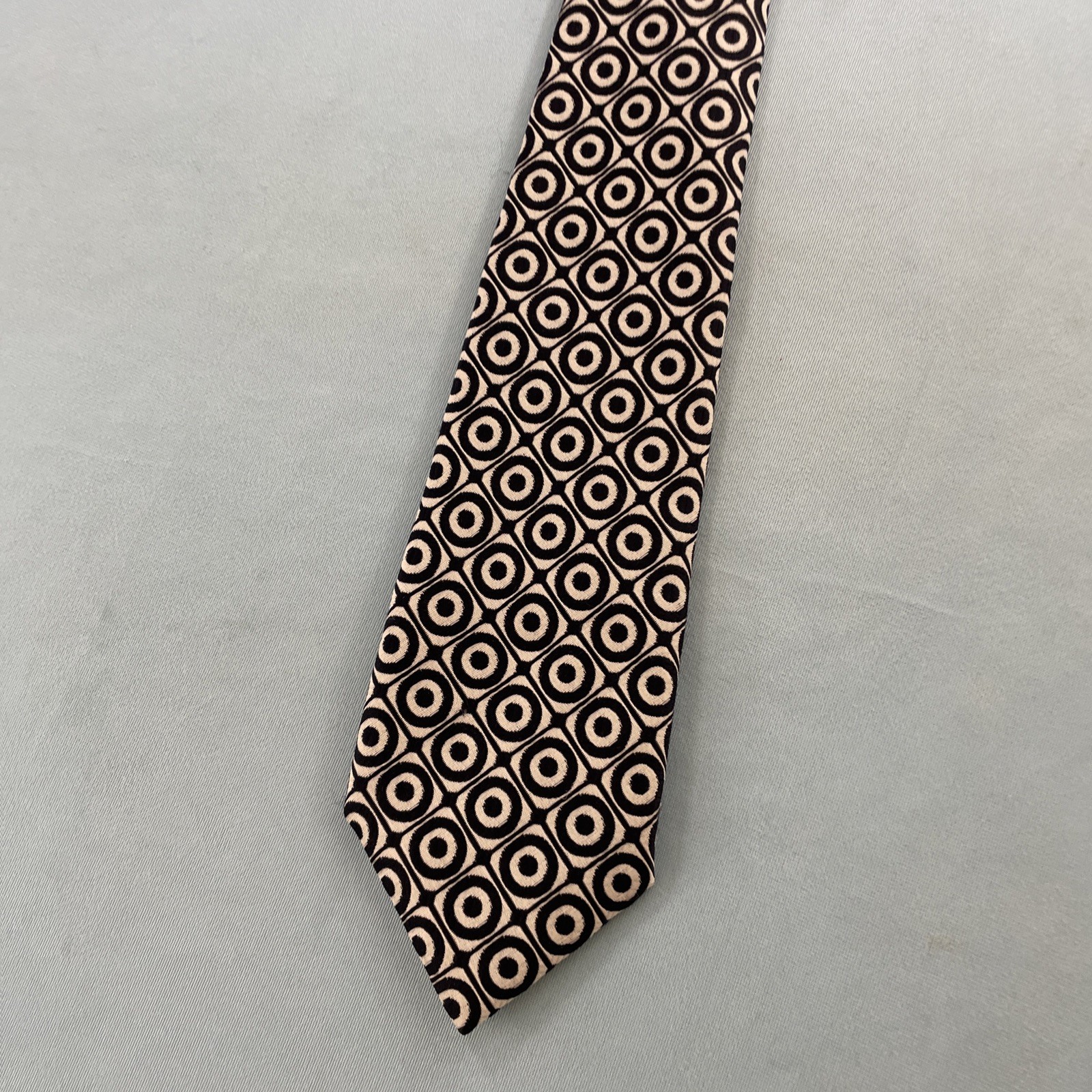 Commodore Trevira Atomic MCM Tie Geometry Circles Blue Wide Vtg 60s Necktie 4×51