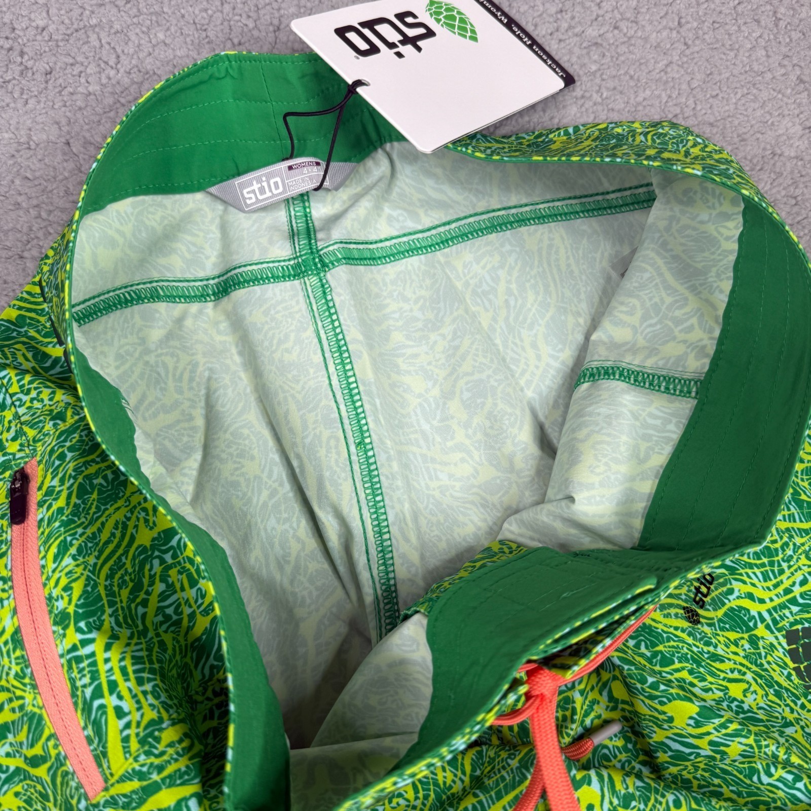Stio CFS Board Short Womens 4 Green Waves 4″ Swim Hiking Beach UPF Quick Dry NWT