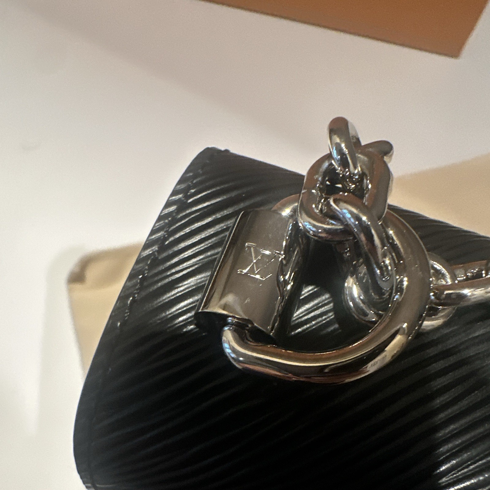 Louis Vuitton Black LV Logo Crossbody Bag Chain Strap Dust Bag Box