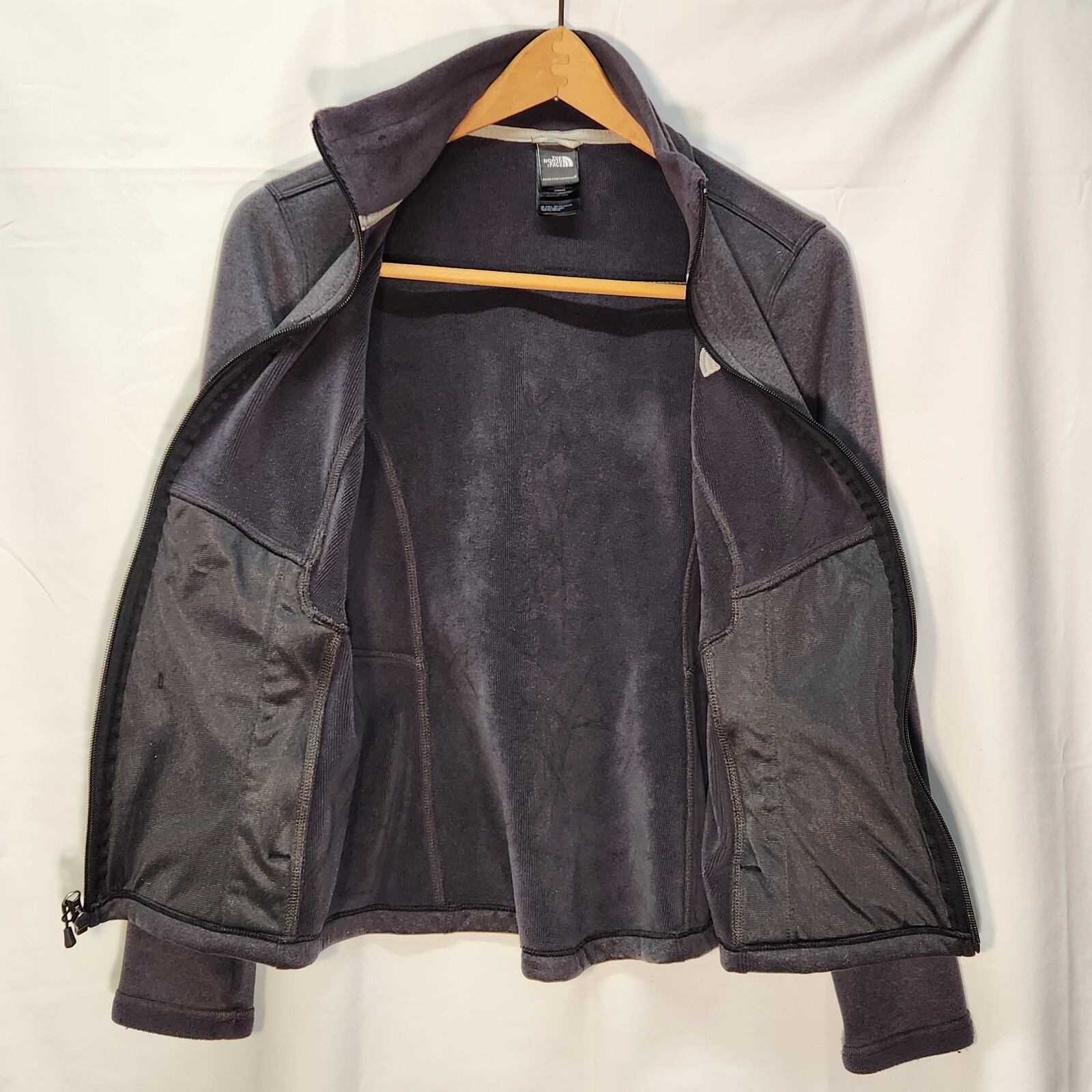 NORTH FACE WOMEN’S M MEDIUM AGAVE JACKET USED WITH FLAWS CHECK DESCRIPTION