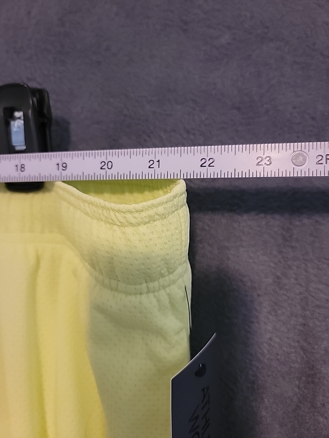 Athletic Works Men’s Mesh Neon Yellow Shorts Pockets Elastic/Drawstring Waist 3X
