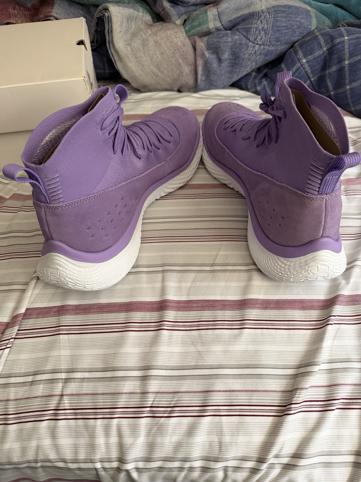 Size 13.5- Under Armour Curry 4 Vivid Lilac 2022