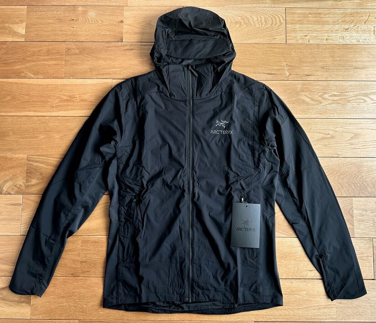 【Brand New】ARC’TERYX Atom SL Hoody Men’s – Size M – Black – Direct From Japan
