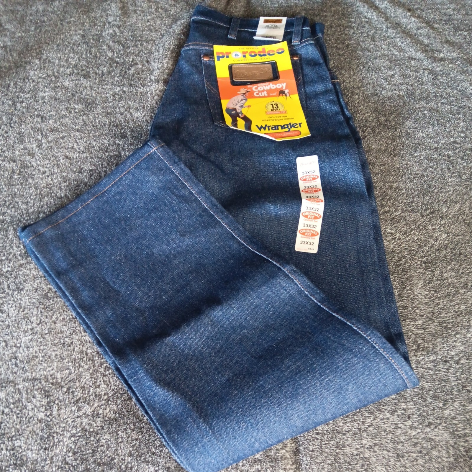 VTG NWT 33/32 WRANGLER JEANS 13MWZ RAW DENIM Pro Rodeo Cowboy Cut Deadstock