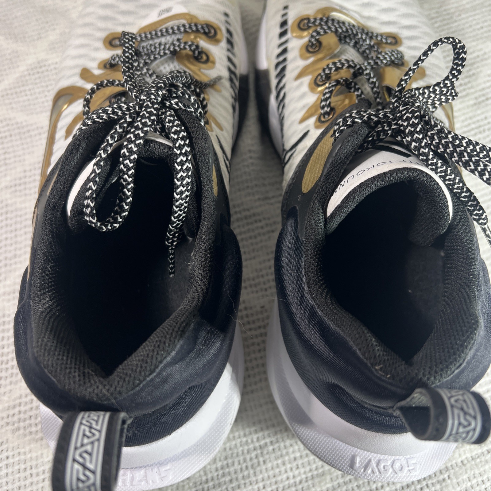 Nike Men’s Giannis Immortality Championship CZ4099-100 White Mesh Lace-Up SZ 12