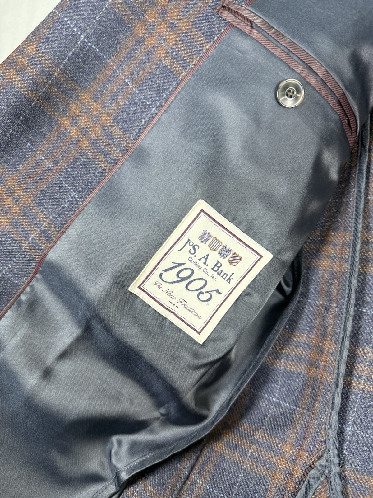 Joseph A Bank Men’s 40R Wool Plaid Jacket Blazer Patch Pocket Dual Vent EUC