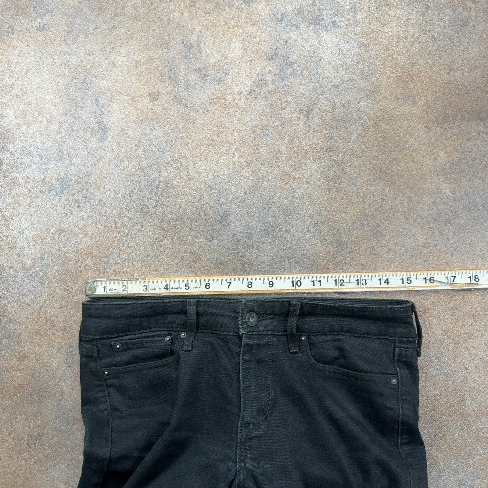LEVI’S Slight Curve Jeans Black Womens (28 Inch Waist) (31 Inch Leg) Slim Fit
