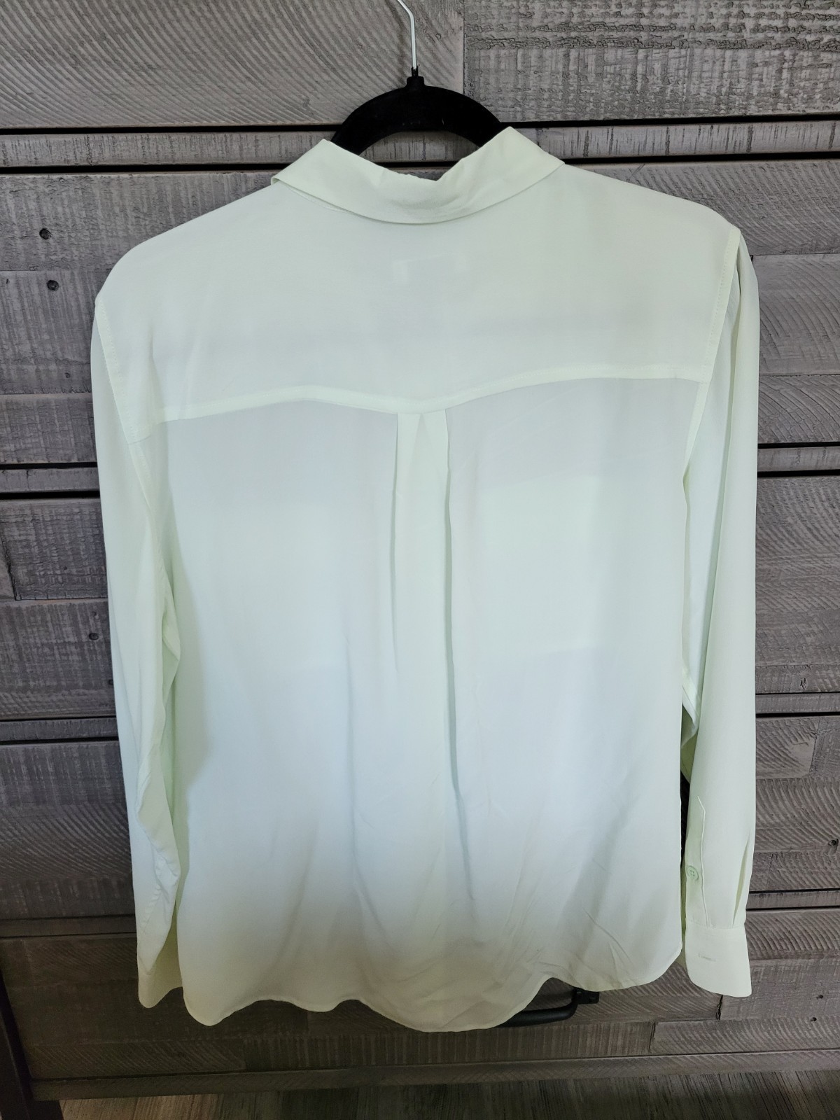 Equipment Signature Slim Fit Silk Button-up Shirt , Size L, Light Green/Mint