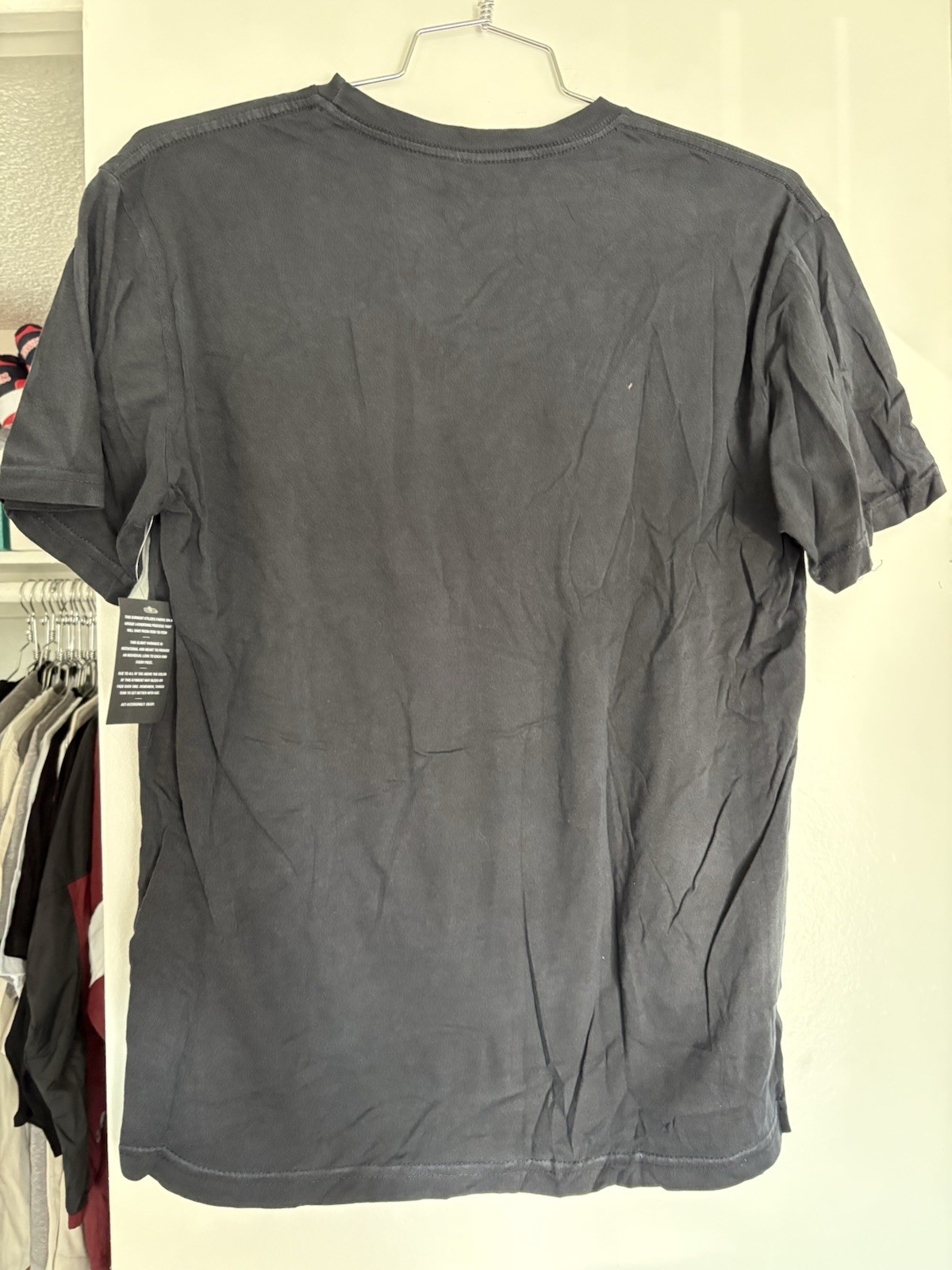 KR3W Men’s T-Shirt Medium Black Distressed Logo Graphic Skate Style New