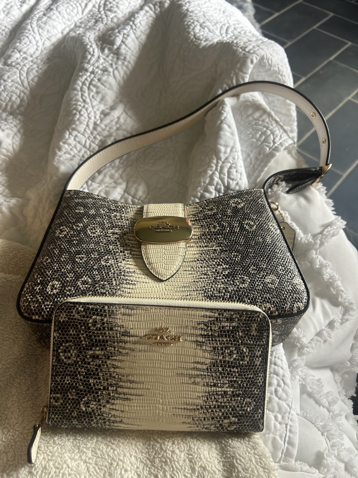 Coach Shoulder Bag With Matching Wallet