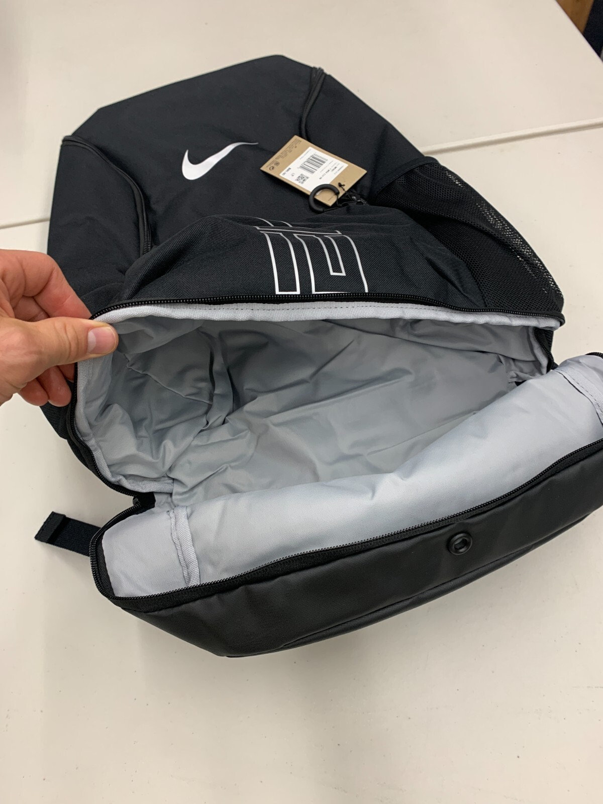 Nike Varsity Elite Backpack 32L Black Grey Air Cushion Basketball Bag HM9965