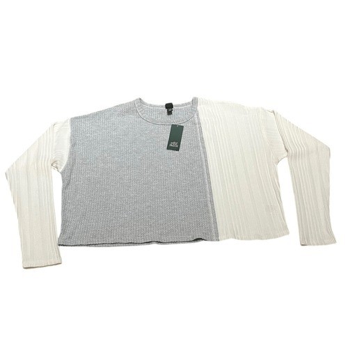 Wild Fable Women’s Colorblock Two-Tone Gray and White Sweater, Size XL, NWT