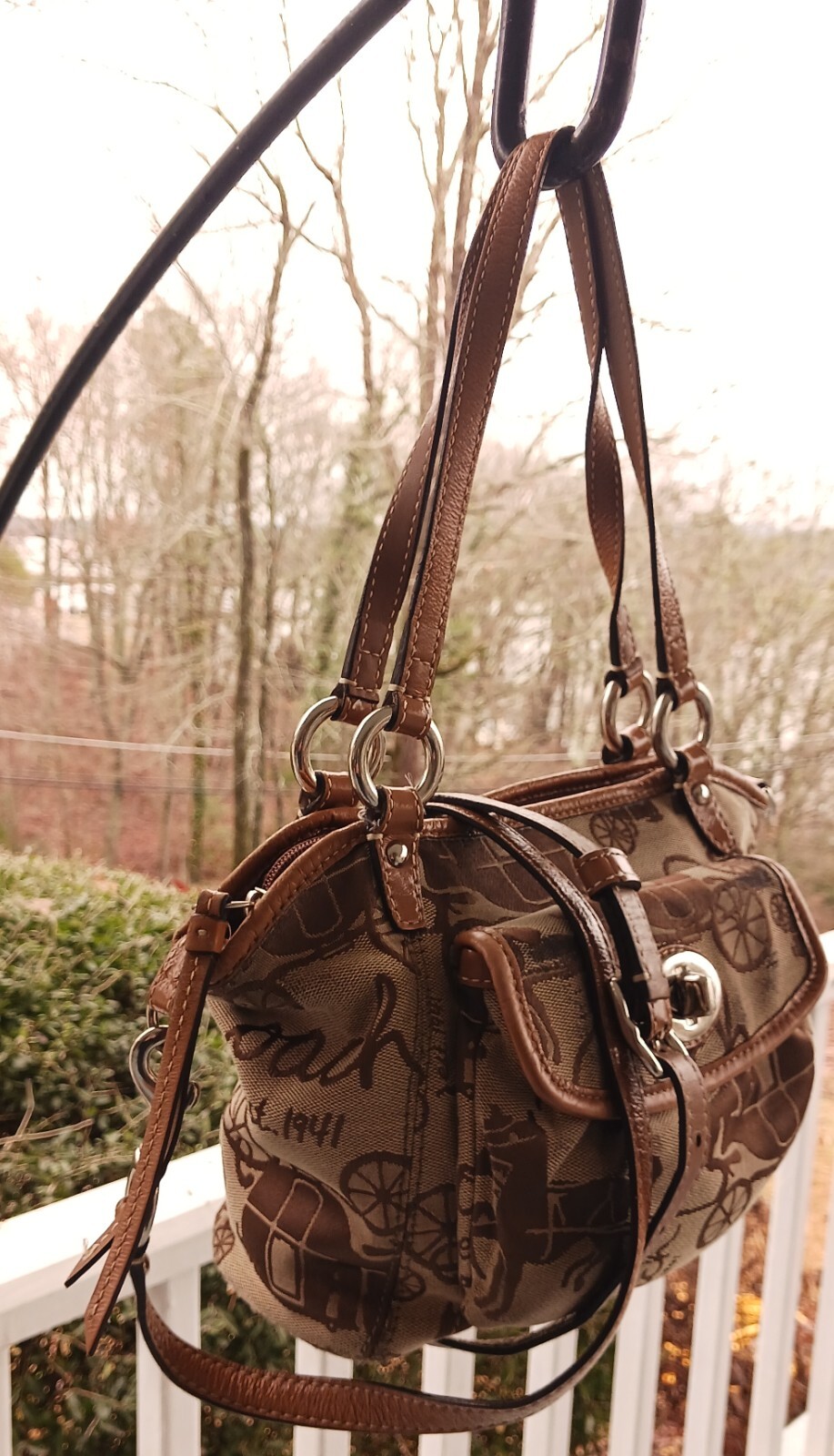 Coach F14855 SMALL Leah Beige Canvas Logo Turnlock Detail Crossbody