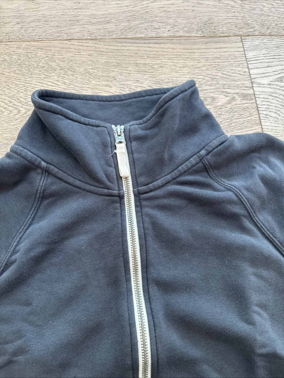 Vuori Womens Cropped Half Zipper Sweat Suit Blue Sweats Pants Small