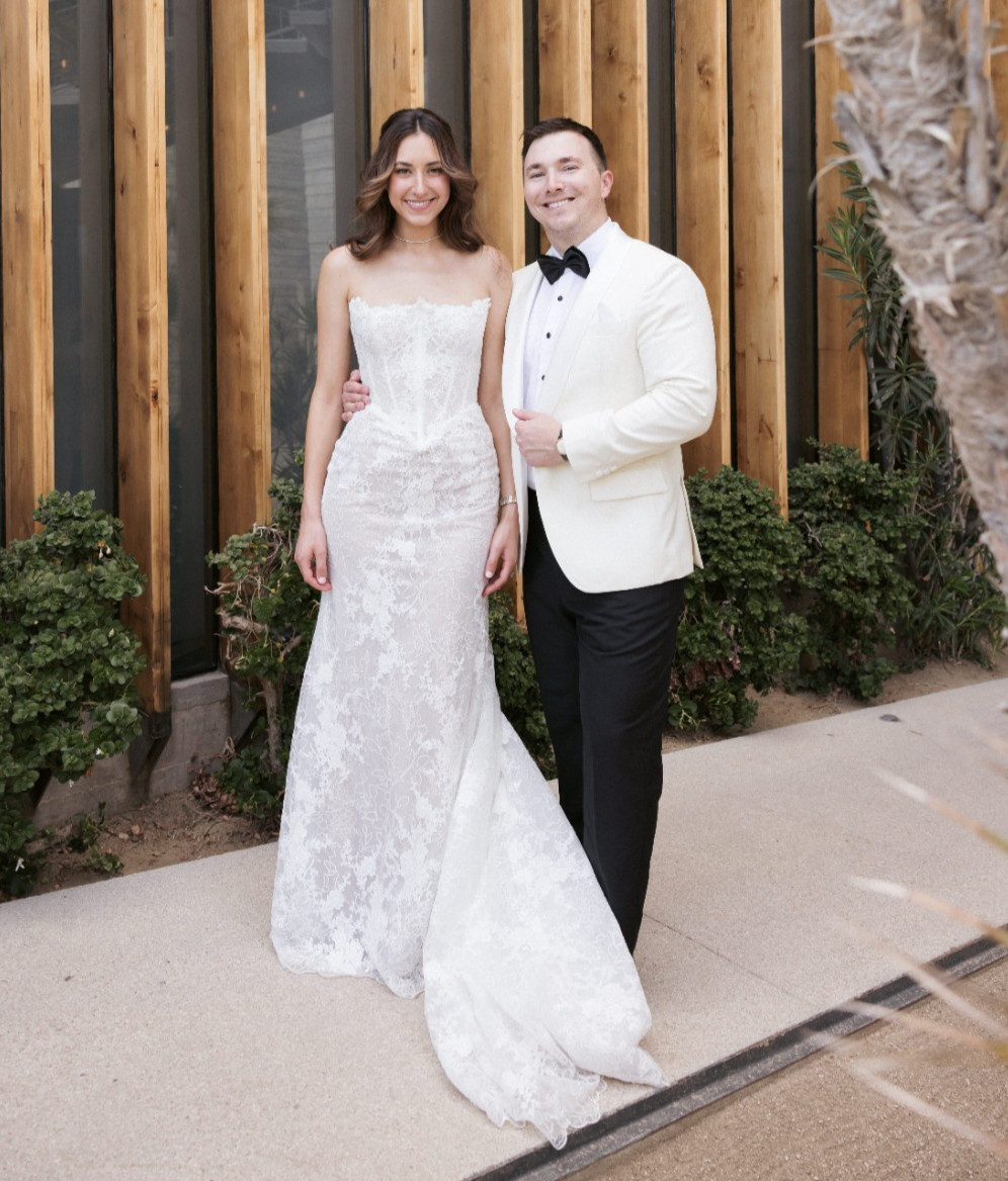 Custom Netta BenShabu Holland Inspired Wedding Dress + Overskirt & Veil Size 4