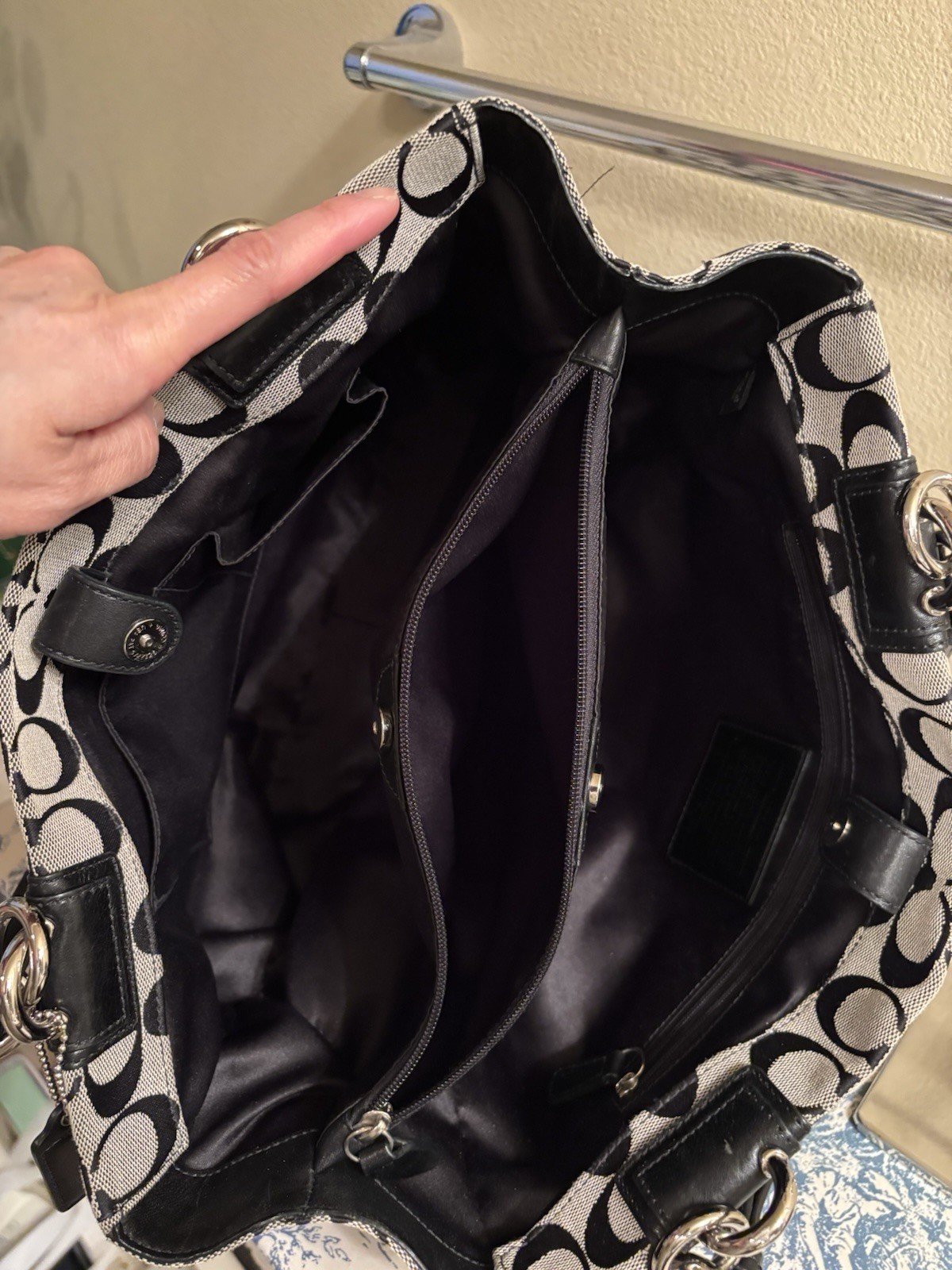 Coach Vintage Penelope F16537 Signature Tote Bag