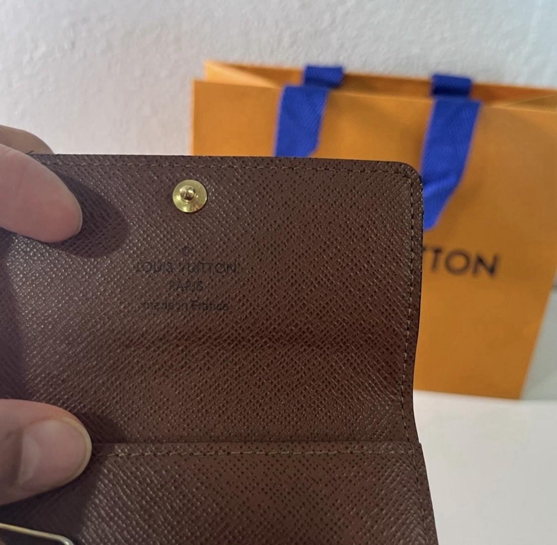 Louis Vuitton Monogram Leather 6-Key Key Case Brown