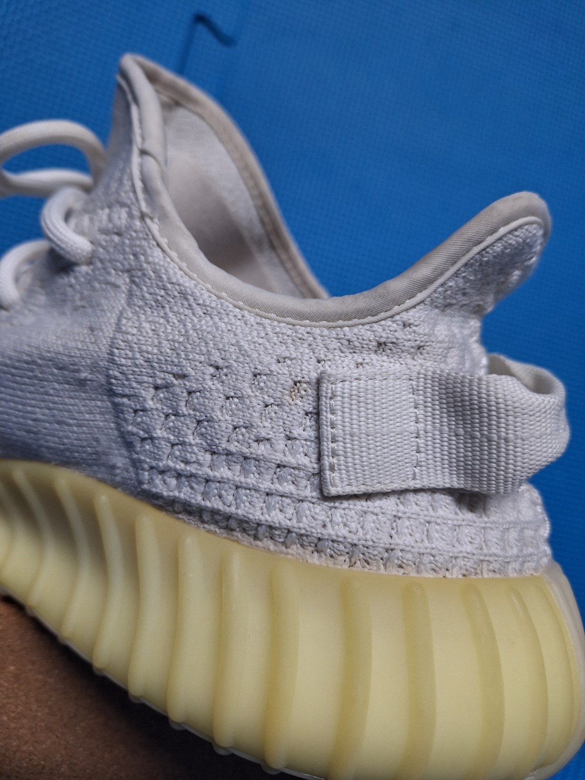 Adidas Yeezy Boost 350 V2 Bone White Sneakers US Size 10 1/2 Men’s HQ6316