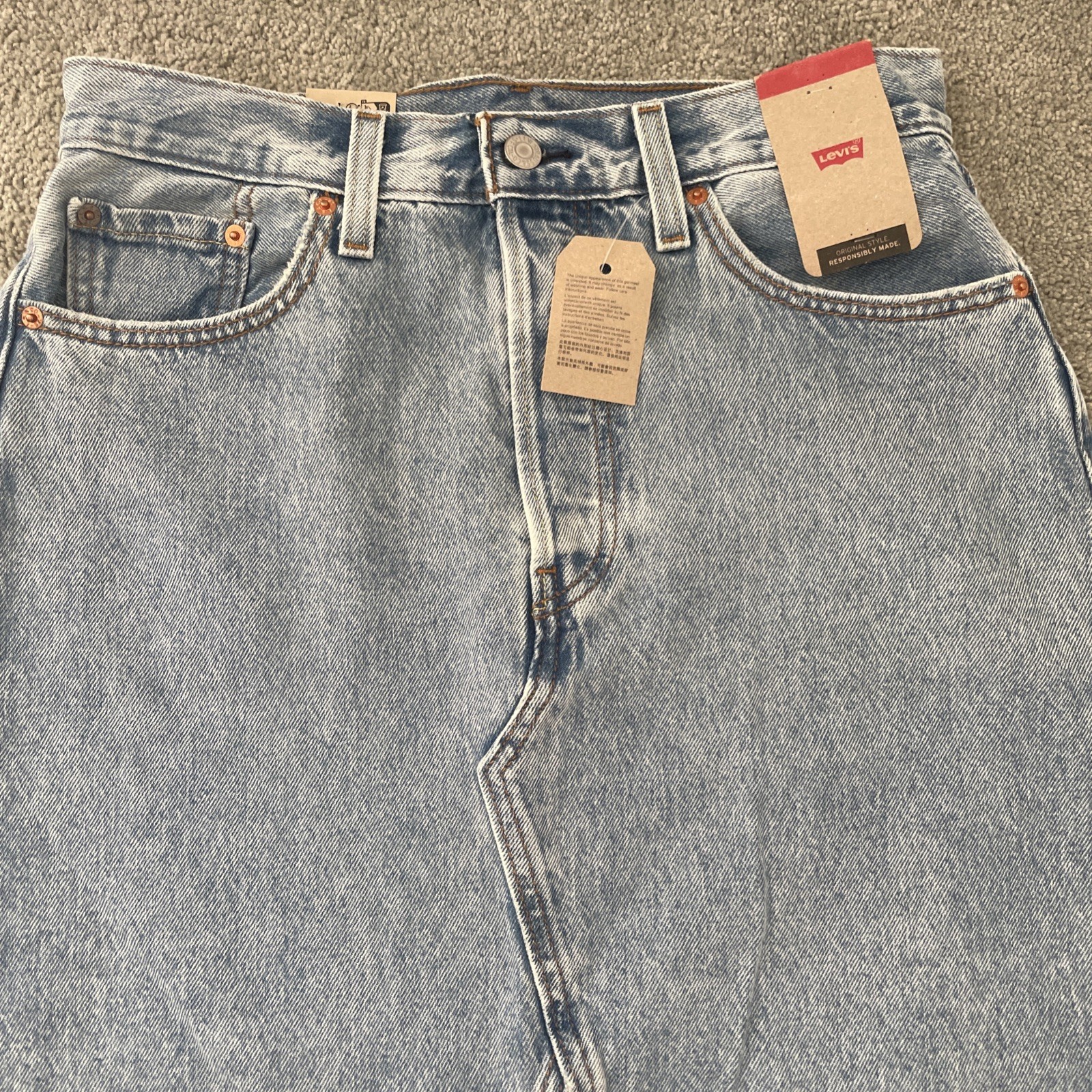 Levi’s Women’s Icon Long Jeans Maxi Slit Skirt Tag Sz. 28 Measured 30 Inch Waist