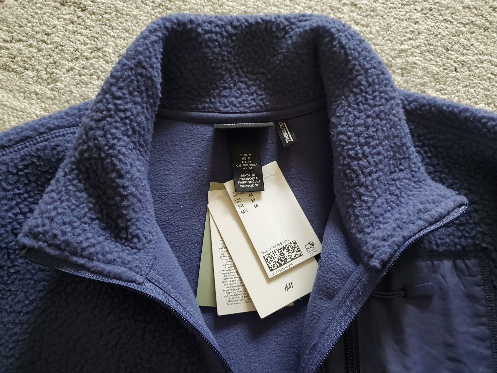 H&M thermolite regular teddy top men’s Size M