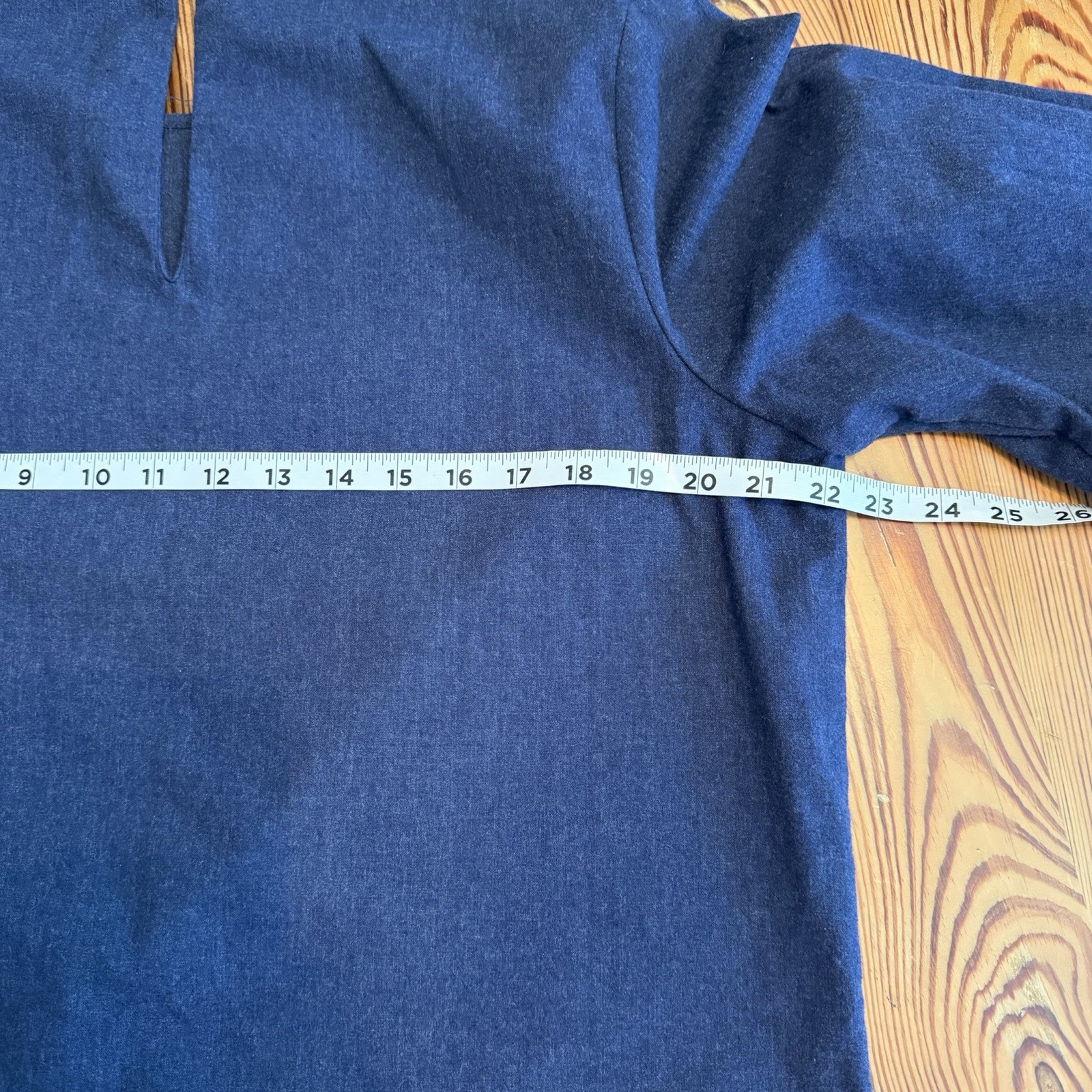 M. Patmos Denim Cotton Top Blue Ruffle Cuff Keyhole Boxy Lagenlook Minimalist L