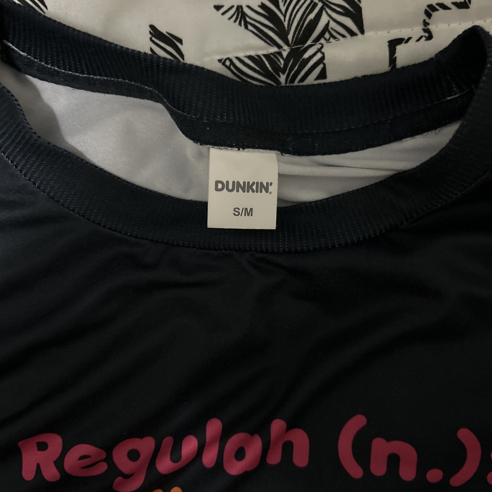 Preowned Dunkin’ Donuts Employee Long Sleeve Shirt Size Small