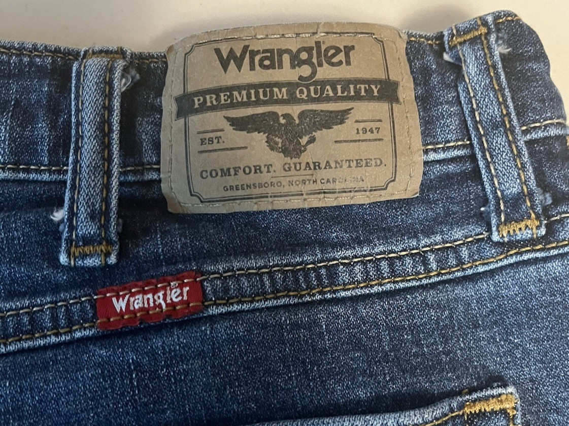 WRANGLER Slim Straight Denim Blue Jeans 92SSWDX Men Size 36×30 wore/washed once