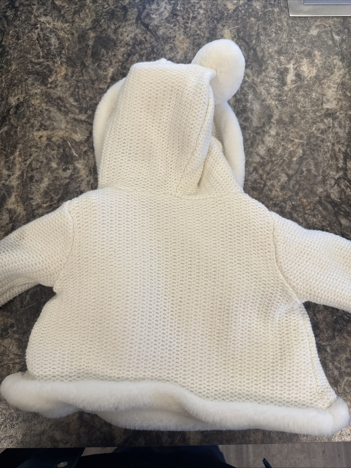 “Tommy Bahama” 3-6 Month White Knitted A Sharpa Fur Coat Hood *Stain