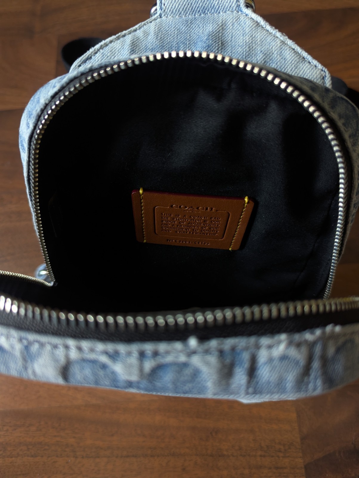 COACH Racer Sling Pack Loved Signature Denim Silver/Light Indigo NWT Authentic