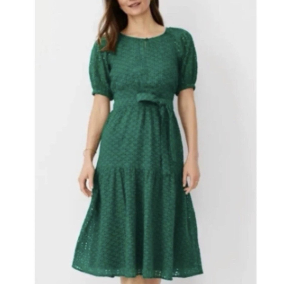 ANN TAYLOR Eyelet Puff Sleeve Midi Dress Green Fresh Evergreen Tiered Belted 6