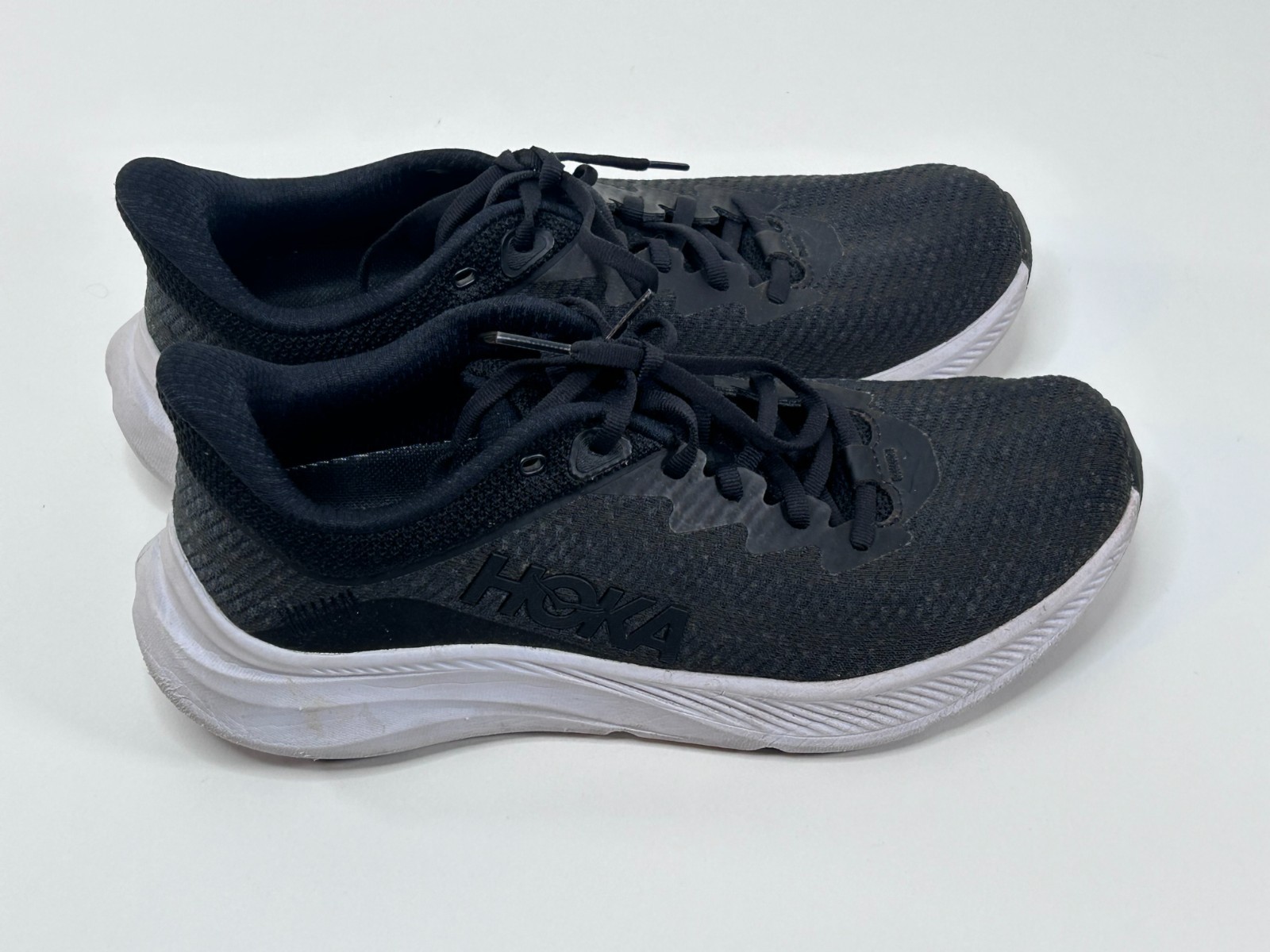Hoka One One Solimar Black White Athletic Running Shoes Sneakers Wmns Size 9.5 B