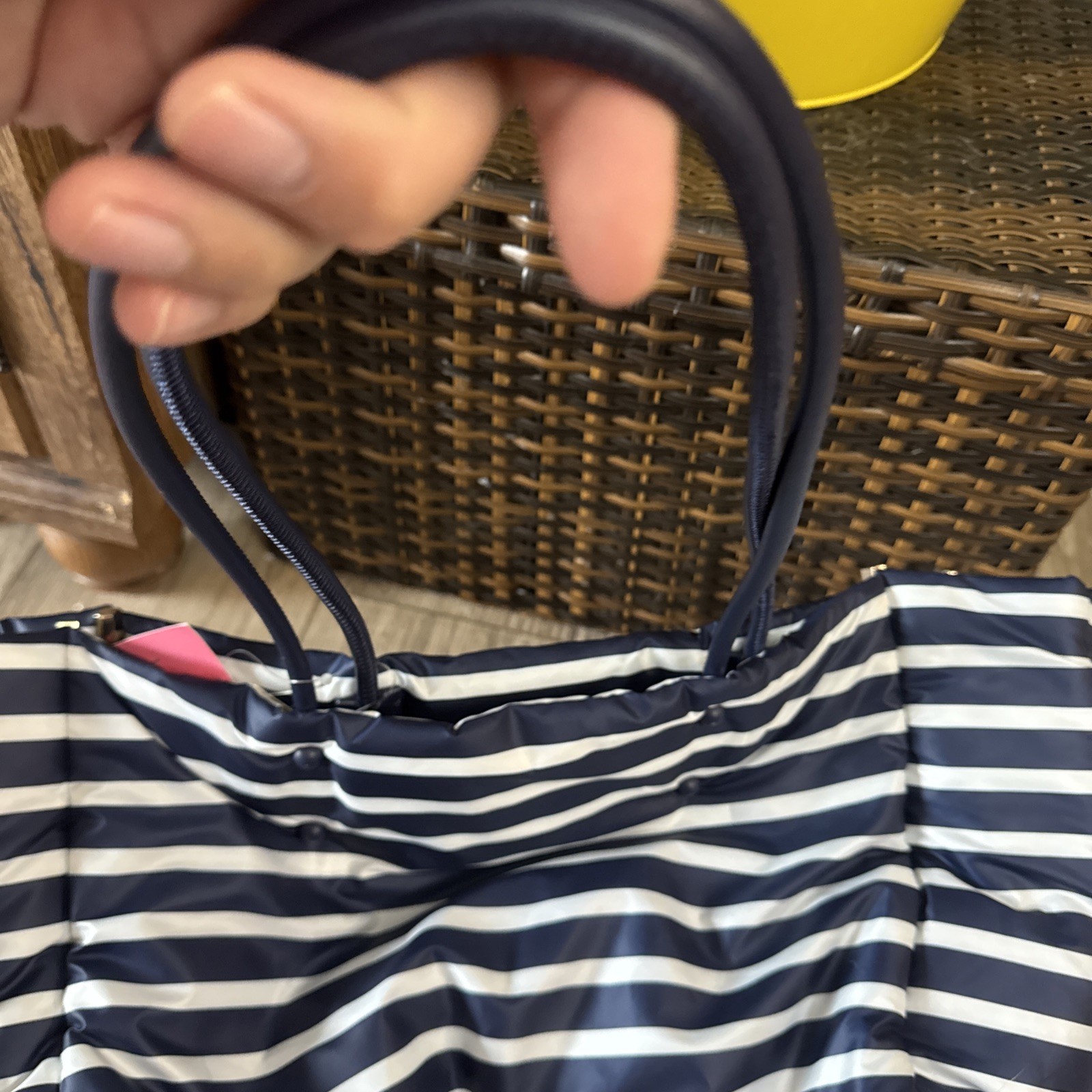 NWT Kate Spade EVERYTHING PUFFY STRIPE Large Tote Navy Stripe