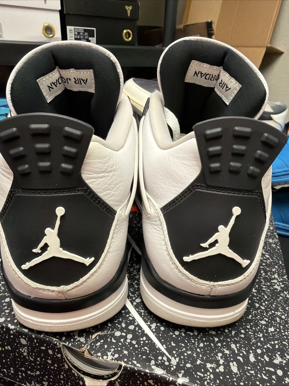 Size 10 – Jordan 4 Retro Mid Military Black