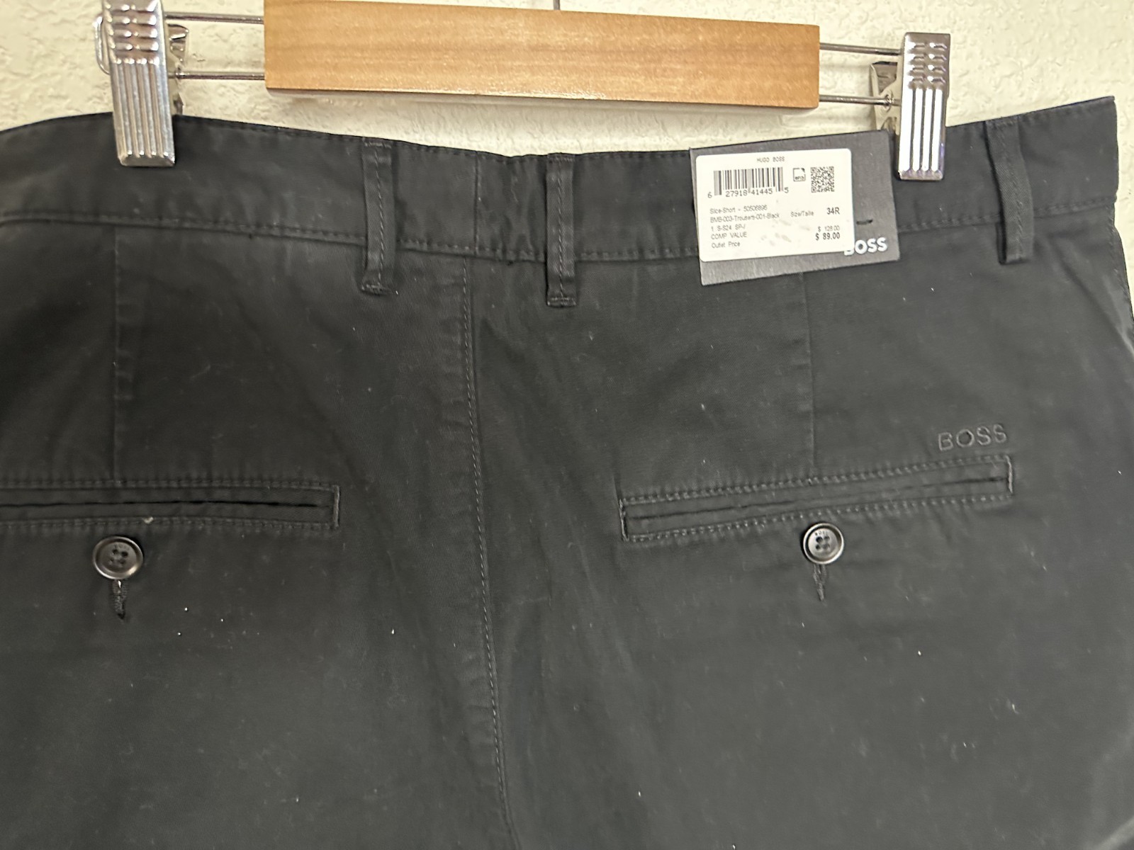 Hugo Boss mens shorts, barley worn, quick shipping